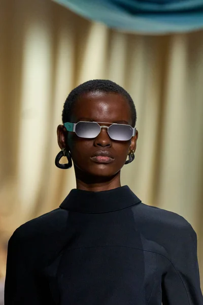 Look 95